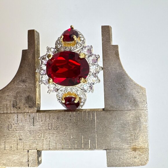 Gold Plated Red & White Gemstone Prong Set Fashion Statement Ring Size 7 - Picture 11 of 11